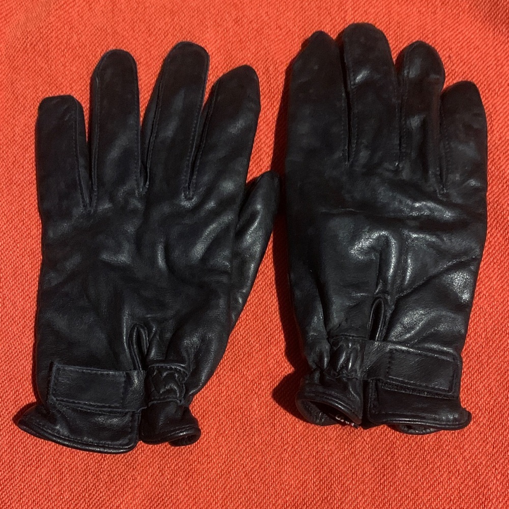 EUC Wilson’s Vintage Thinsulate Black Leather Gloves